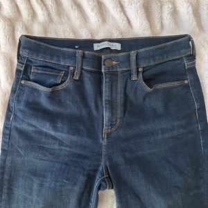 Banana Republic Skinny Jeans, Size 28